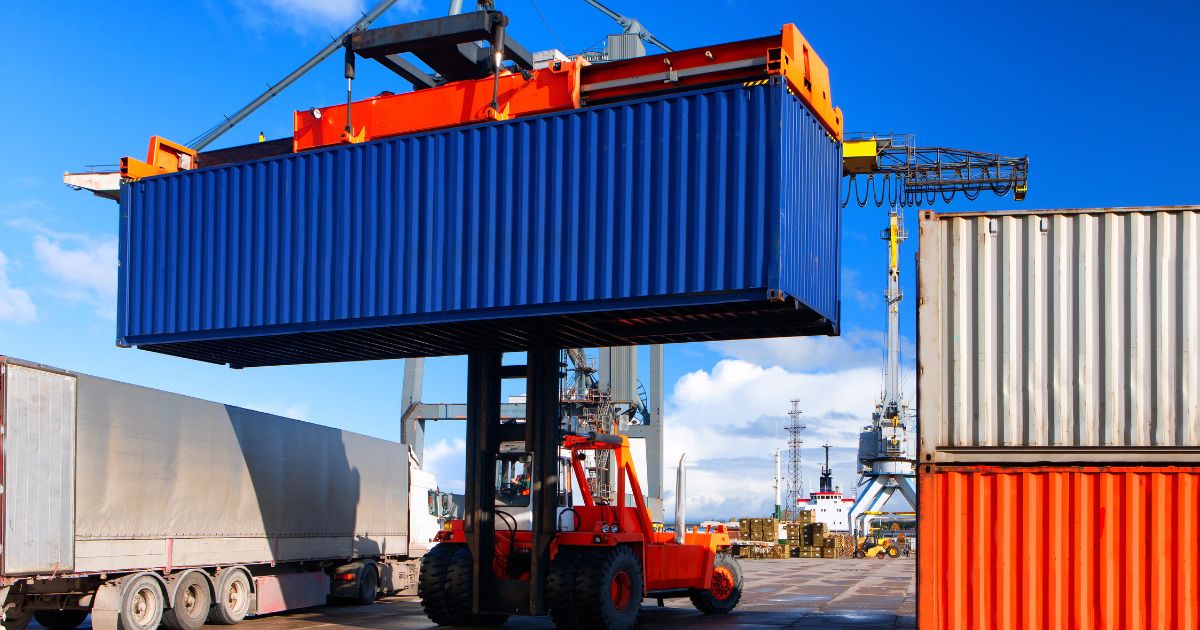 3 Common Misconceptions About Custom Shipping Containers
