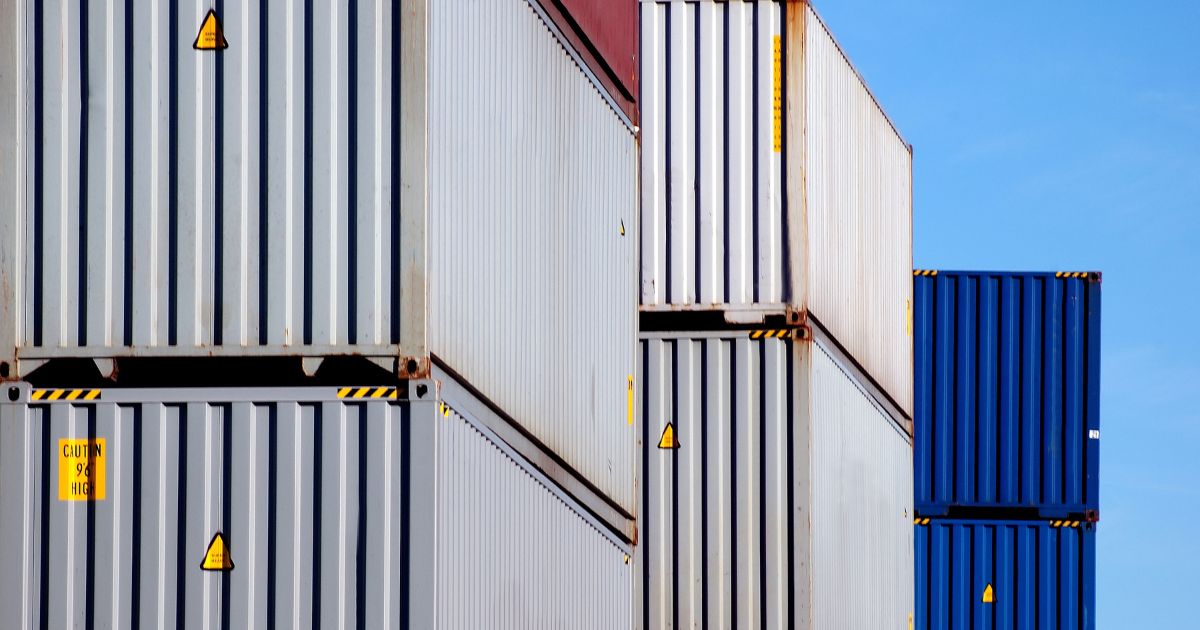 Featured image for “Tips for Choosing the Right Shipping Container Size”